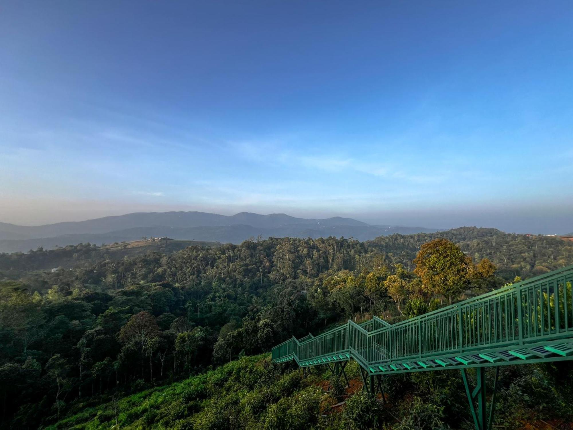 Cloudy Court Resort Idukki Exterior foto